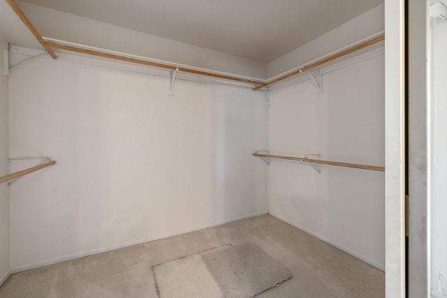 4909 E Fillmore Avenue S, Fresno, CA 93727