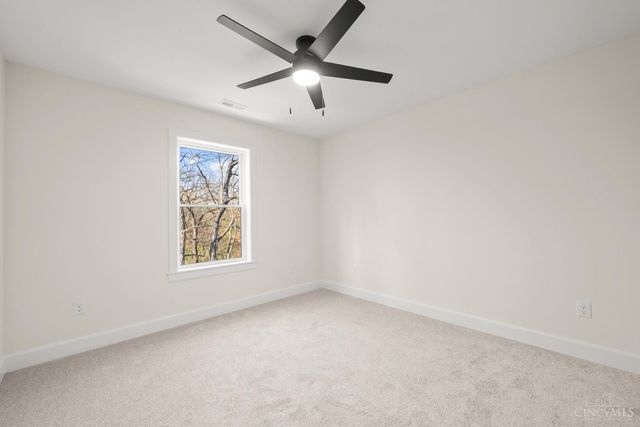 3917 Paxton Avenue, Cincinnati, OH 45209