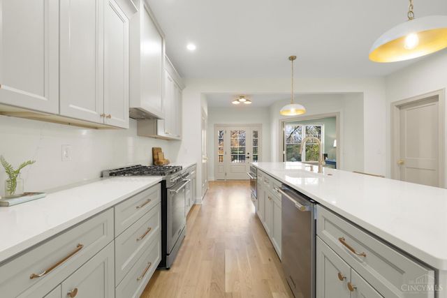 3917 Paxton Avenue, Cincinnati, OH 45209