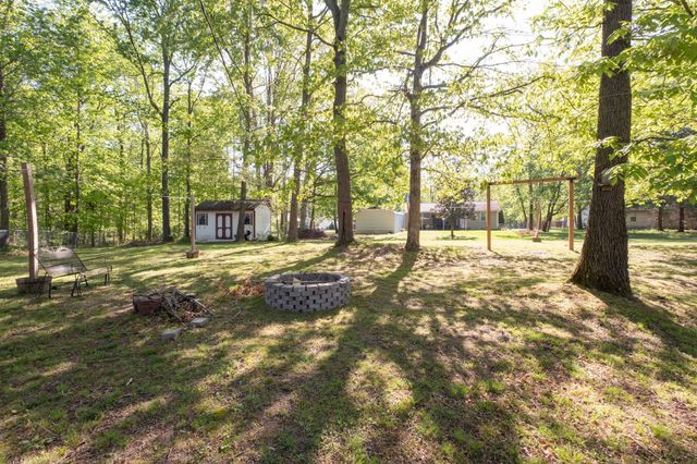 104 Forrest Ln, White House, TN 37188