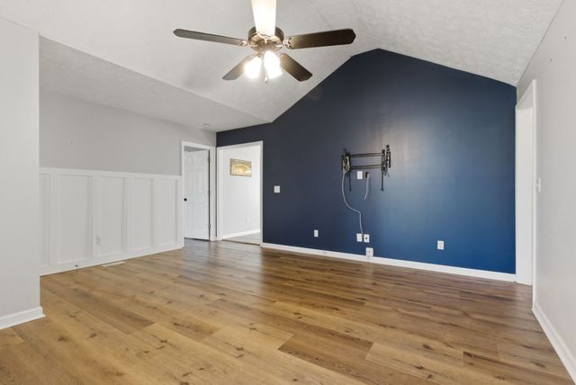 104 Forrest Ln, White House, TN 37188