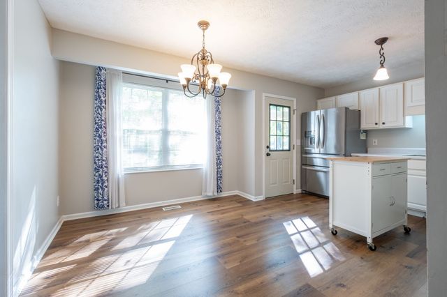 104 Forrest Ln, White House, TN 37188