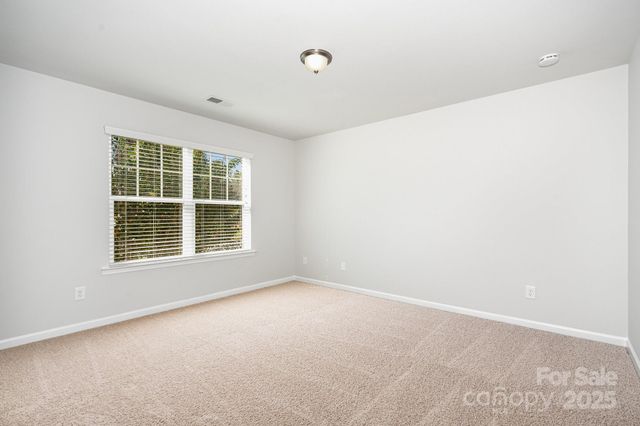 2424 Flintshire Lane, Gastonia, NC 28056