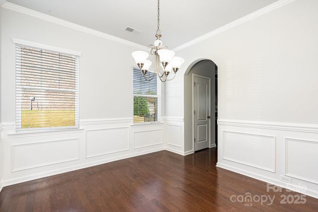2424 Flintshire Lane, Gastonia, NC 28056
