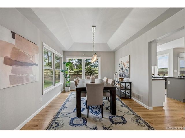 10086 Stratford Pl, Highlands Ranch, CO 80126