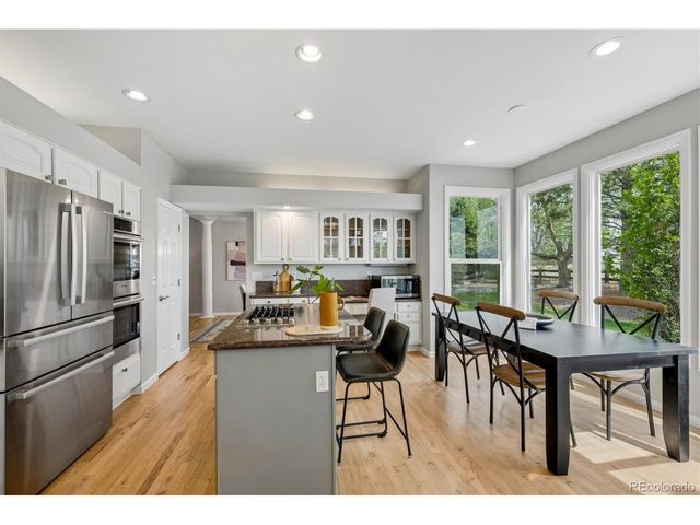 10086 Stratford Pl, Highlands Ranch, CO 80126