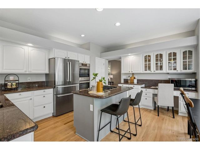 10086 Stratford Pl, Highlands Ranch, CO 80126