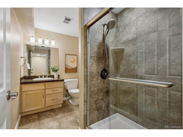10086 Stratford Pl, Highlands Ranch, CO 80126