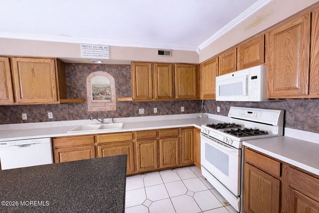 4707 Saddle Back Lane, Toms River, NJ 08755