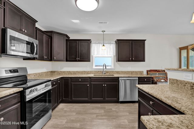 23189 Nc Highway 50, Holly Ridge, NC 28445