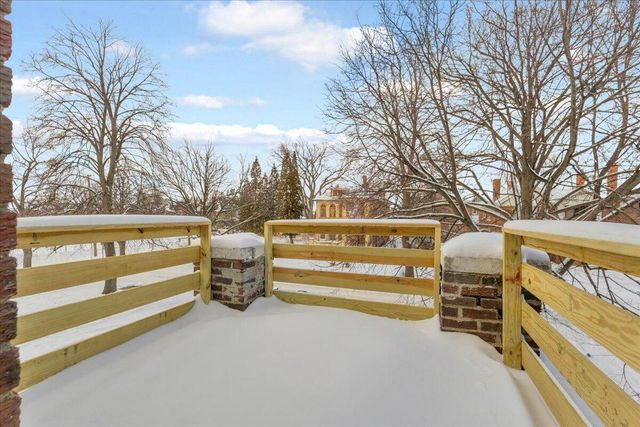 2525 Leslie Street, Detroit, MI 48238