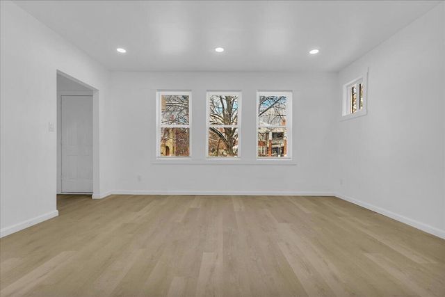 2525 Leslie Street, Detroit, MI 48238