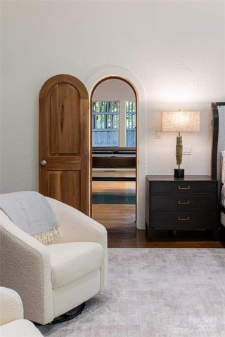 268 Holly Arbor Lane, Asheville, NC 28803