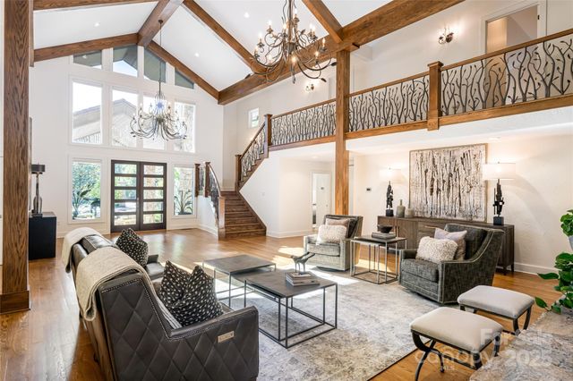 268 Holly Arbor Lane, Asheville, NC 28803