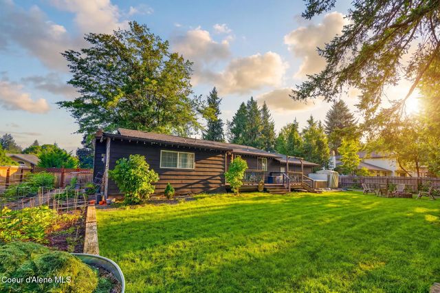 11760 N Peridot DR, Hayden, ID 83835