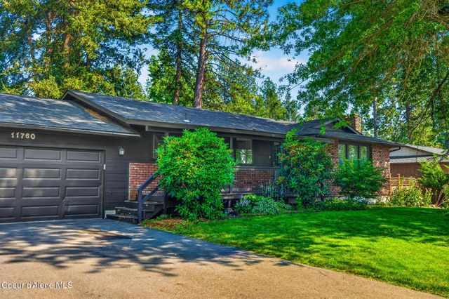 11760 N Peridot DR, Hayden, ID 83835