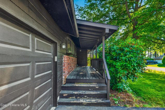 11760 N Peridot DR, Hayden, ID 83835