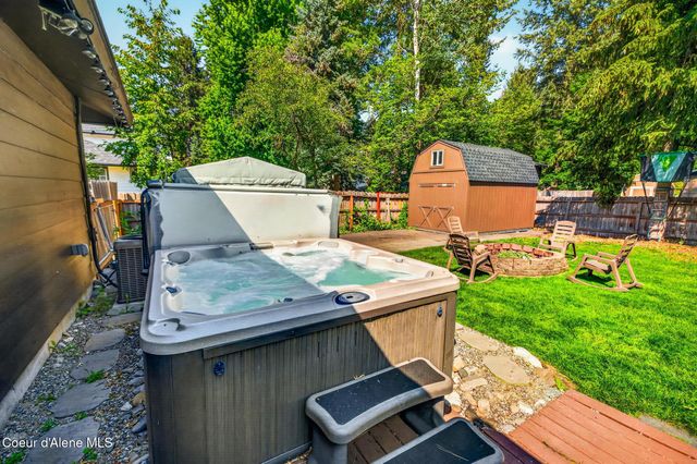 11760 N Peridot DR, Hayden, ID 83835