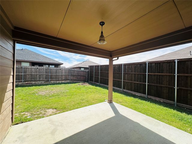 215 Belmont Park Drive, Ponder, TX 76259