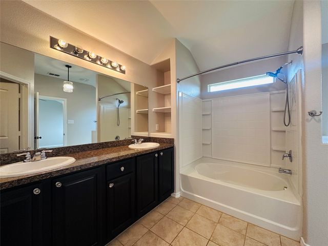 215 Belmont Park Drive, Ponder, TX 76259