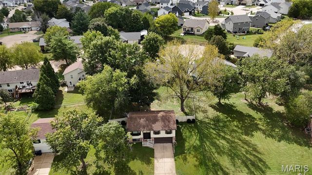717 Cypress Drive, Pacific, MO 63069
