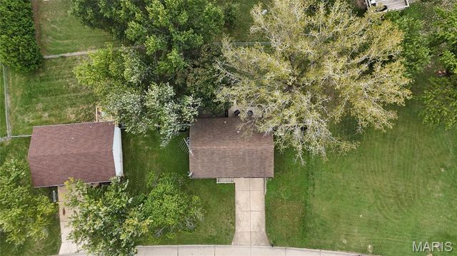 717 Cypress Drive, Pacific, MO 63069