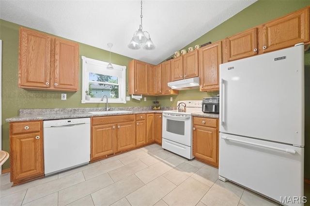 717 Cypress Drive, Pacific, MO 63069
