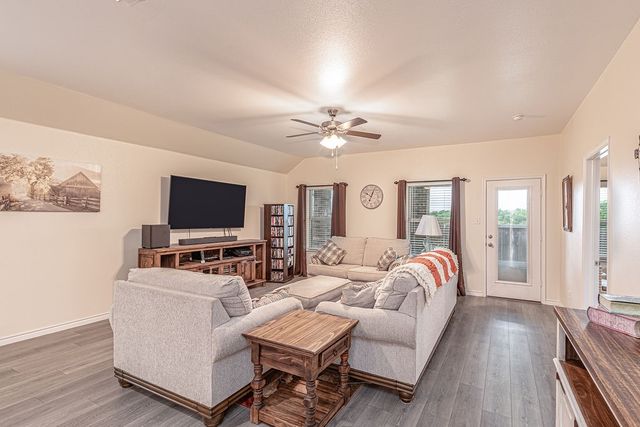 213 Pintail Drive, Caddo Mills, TX 75135