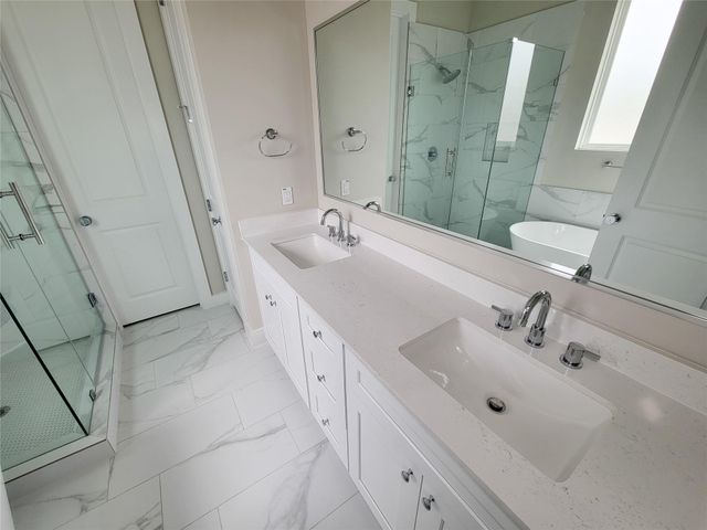8316 Curry A, Houston, TX 77093