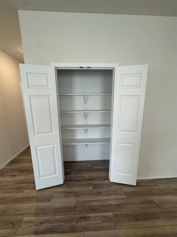 8132 Cedar Lake Lane, Fort Worth, TX 76123