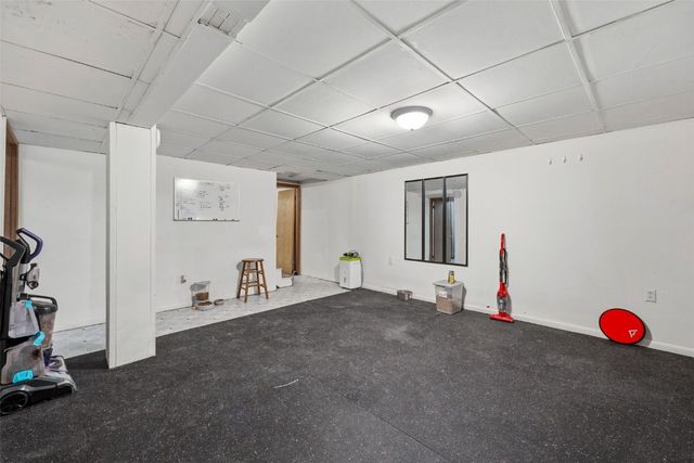 3407 H Ave NW, Cedar Rapids, IA 52405