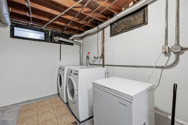 3407 H Ave NW, Cedar Rapids, IA 52405