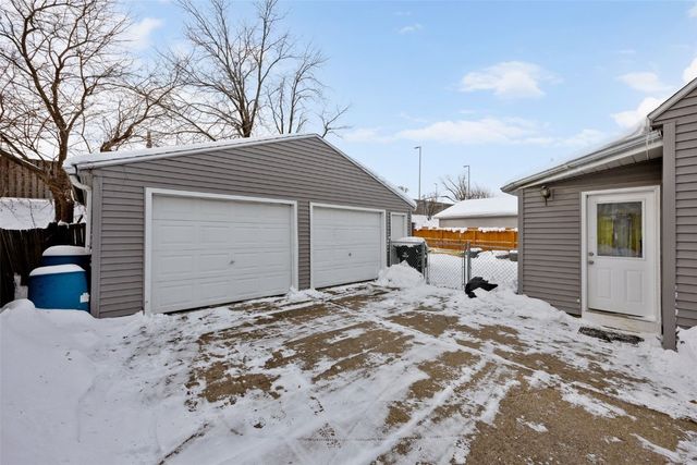 3407 H Ave NW, Cedar Rapids, IA 52405