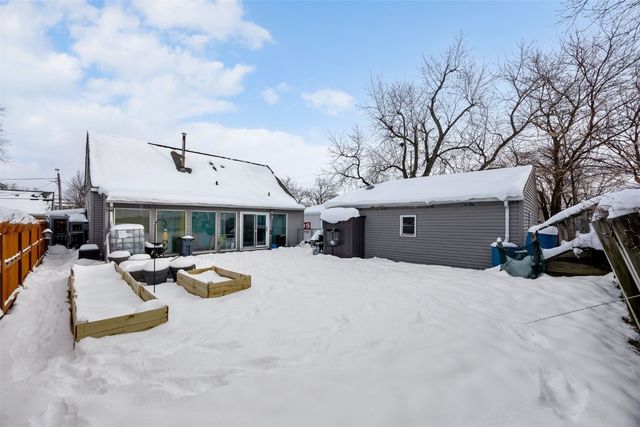 3407 H Ave NW, Cedar Rapids, IA 52405