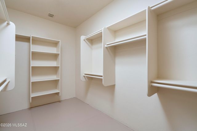 6610 E Cll De Amigos, Tucson, AZ 85750