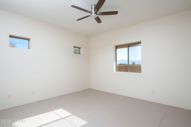 6610 E Cll De Amigos, Tucson, AZ 85750