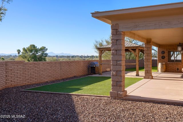 6610 E Cll De Amigos, Tucson, AZ 85750