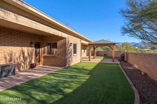 6610 E Cll De Amigos, Tucson, AZ 85750