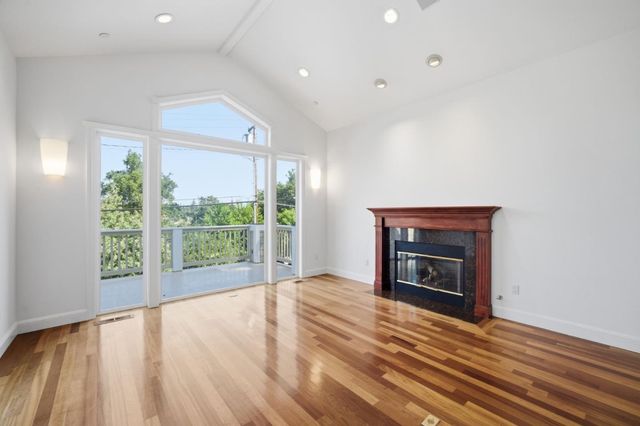 87 College Avenue, Los Gatos, CA 95030