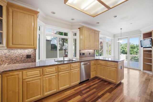 87 College Avenue, Los Gatos, CA 95030