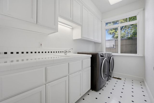 87 College Avenue, Los Gatos, CA 95030