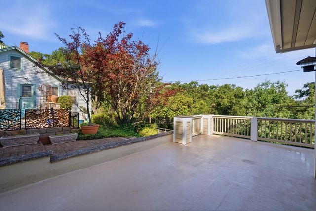 87 College Avenue, Los Gatos, CA 95030