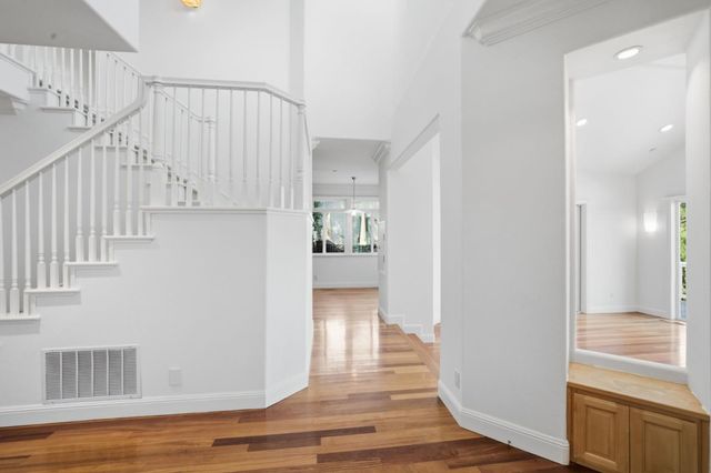 87 College Avenue, Los Gatos, CA 95030