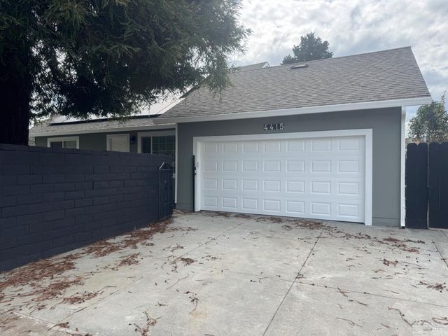 4415 Dove Ct, Napa, CA 94558