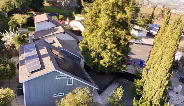 4415 Dove Ct, Napa, CA 94558