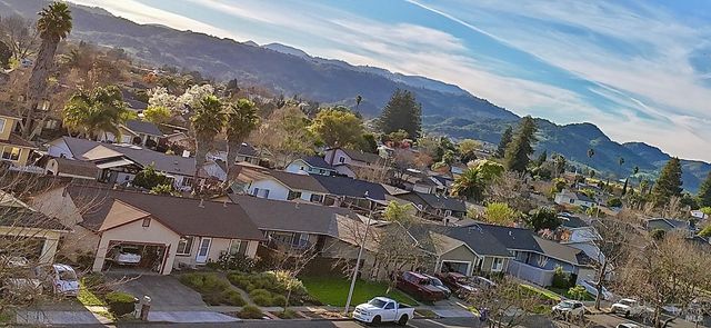 4415 Dove Ct, Napa, CA 94558