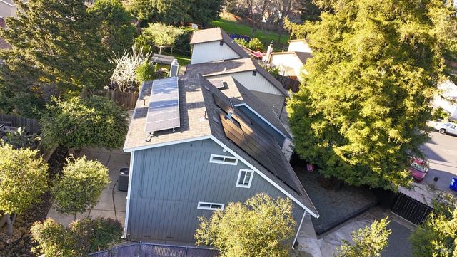 4415 Dove Ct, Napa, CA 94558