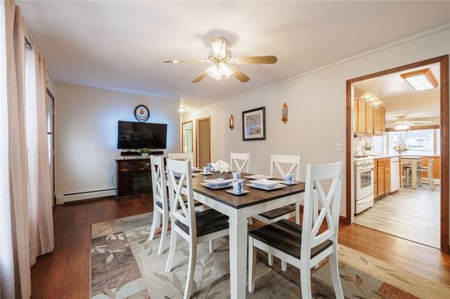 181 Iroquois Street, Webster, NY 14580