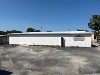 130-140 S Main # 1, Boerne, TX 78006