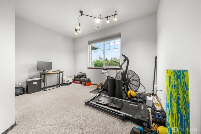 1402 S Machias Road, Snohomish, WA 98290